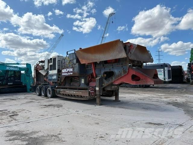 Sandvik QJ341 クラッシャー固定式