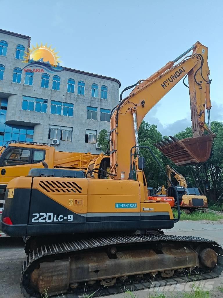 Hyundai R 220LC-9S 大型油圧ショベル12t以上（パワーショベル・ユンボ）
