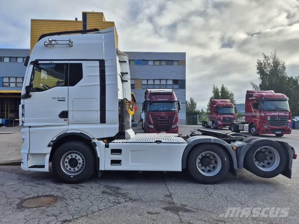 MAN TGX 28.580 中古トラクターヘッド | トレーラーヘッド