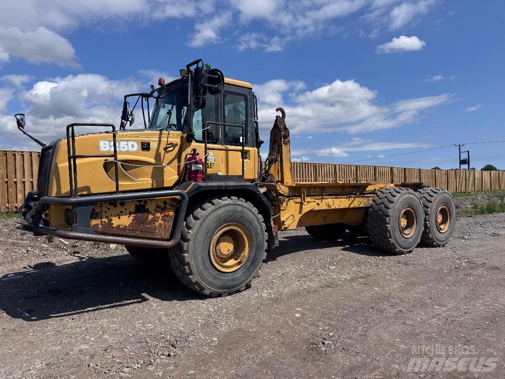 Bell B 25 D アーティキュレート式ダンプトラック