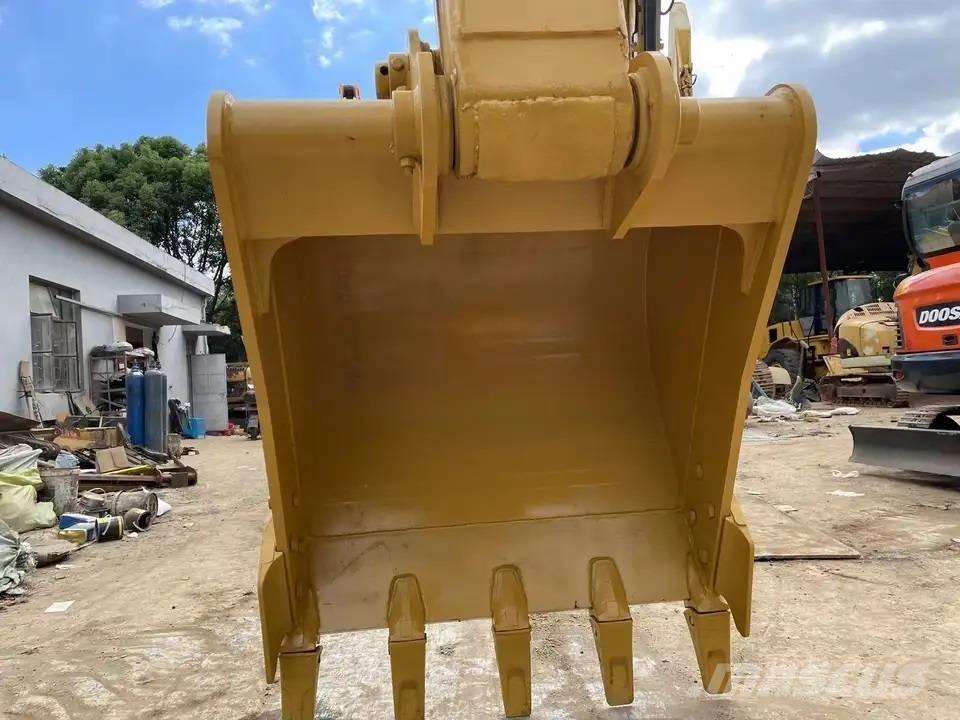 CAT 320C 大型油圧ショベル12t以上（パワーショベル・ユンボ）