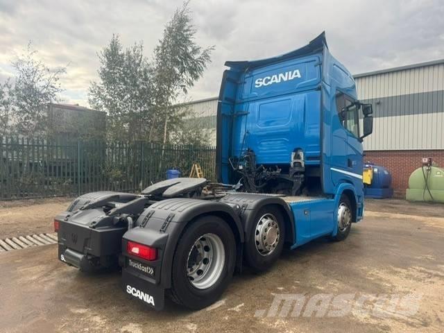 Scania S 500 中古トラクターヘッド | トレーラーヘッド