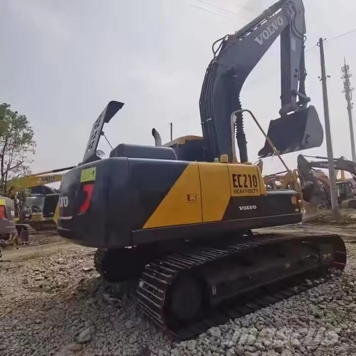 Volvo EC 210 大型油圧ショベル12t以上（パワーショベル・ユンボ）