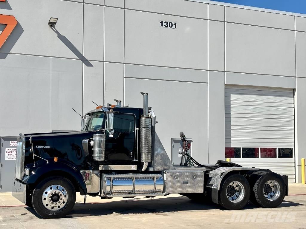 Kenworth W 900 中古トラクターヘッド | トレーラーヘッド