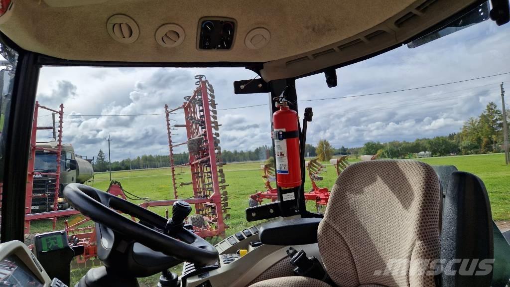 John Deere 4066 R トラクター