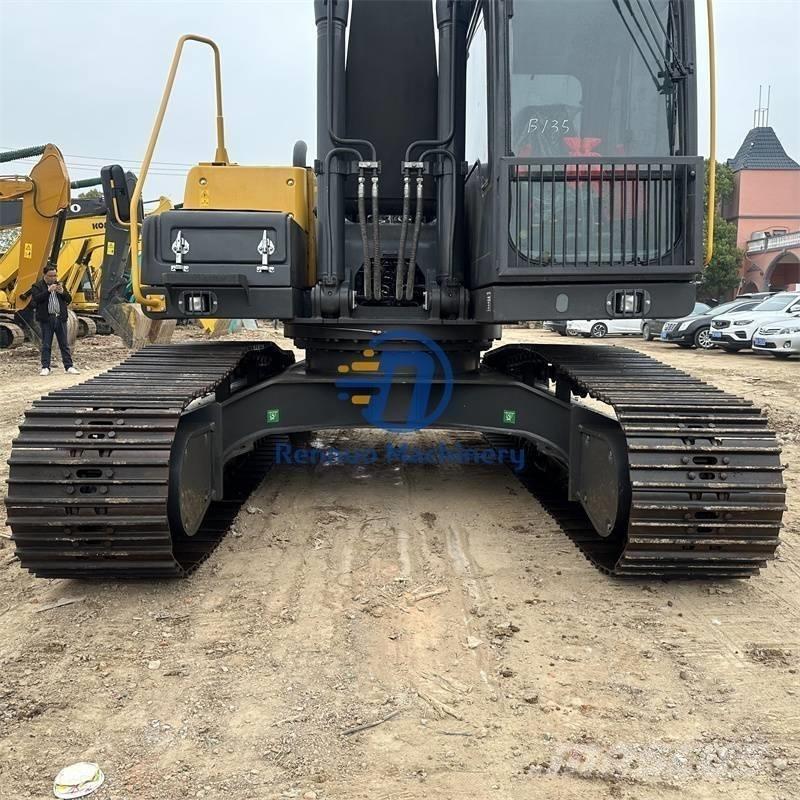 Volvo EC 240 大型油圧ショベル12t以上（パワーショベル・ユンボ）