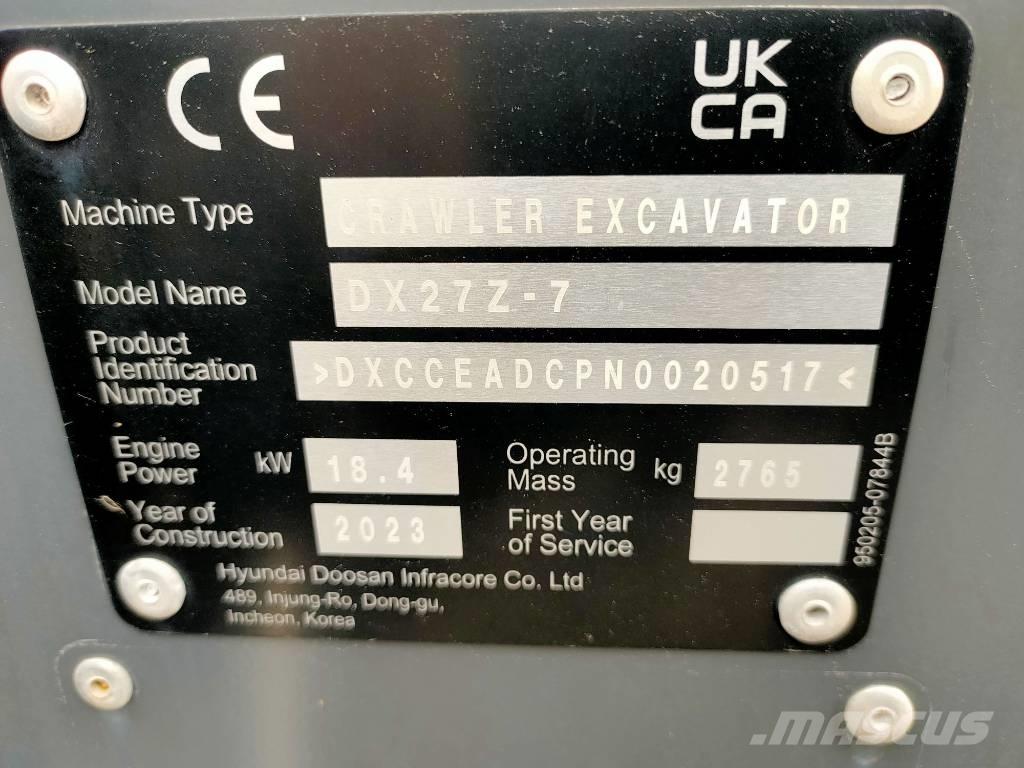 Doosan DX 27 Z ミニ油圧ショベル 7t以下（ミニユンボ・ミニディガー）