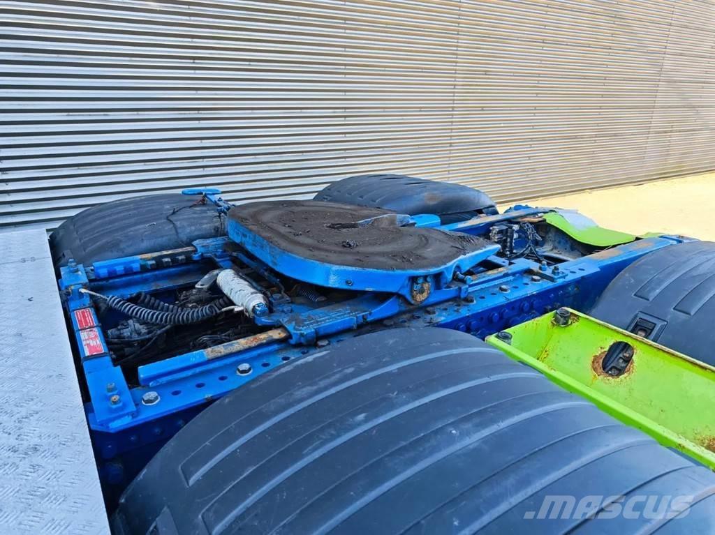 Scania S650 6x4 中古トラクターヘッド | トレーラーヘッド