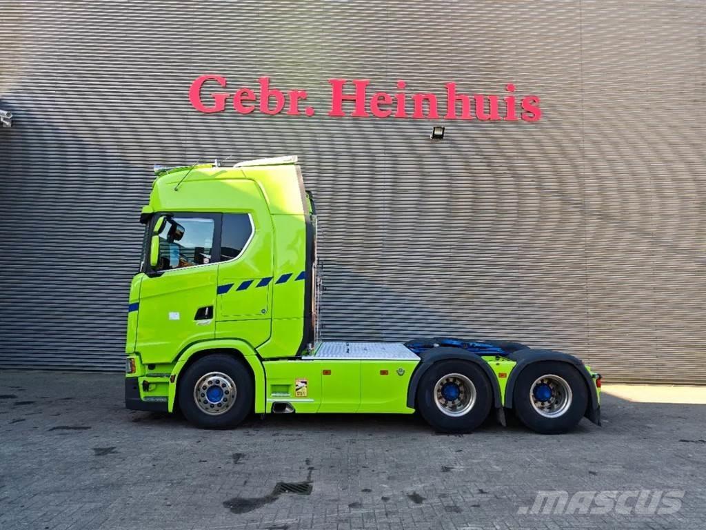 Scania S650 6x4 中古トラクターヘッド | トレーラーヘッド