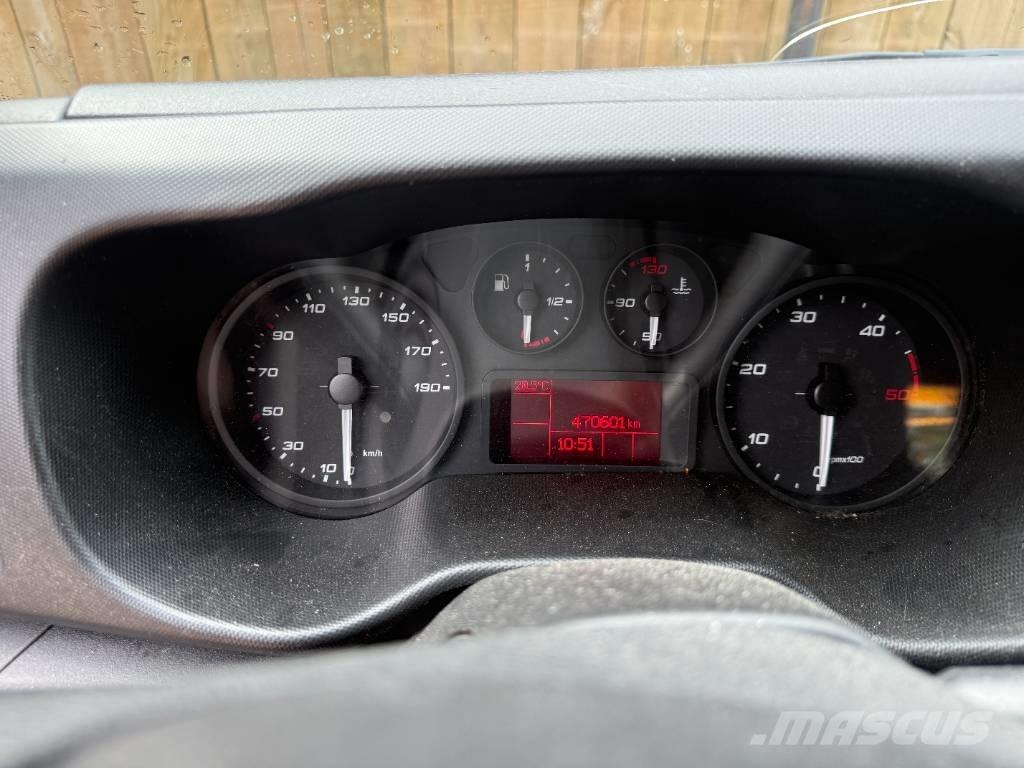 Iveco Daily ピックアップ／ドロップサイド
