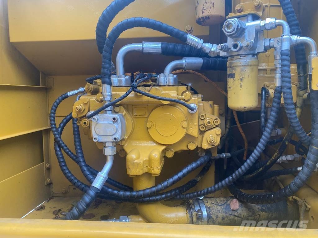 CAT 320 C L 大型油圧ショベル12t以上（パワーショベル・ユンボ）