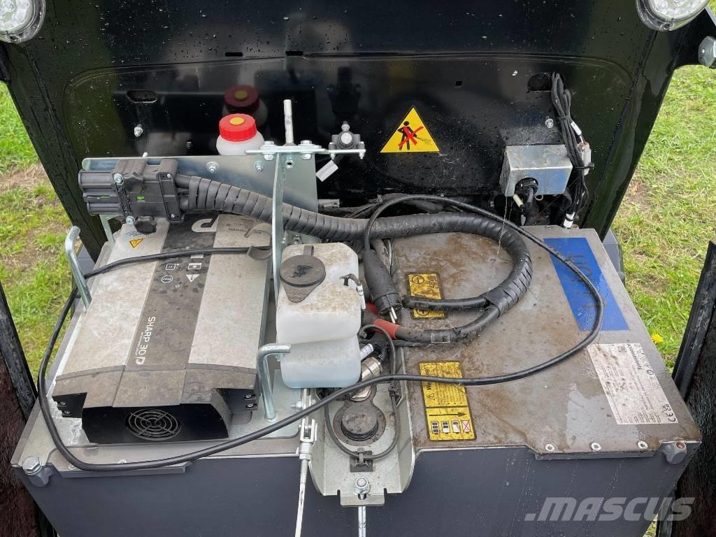 Kubota RT220-2e ホイールローダー・タイヤショベル