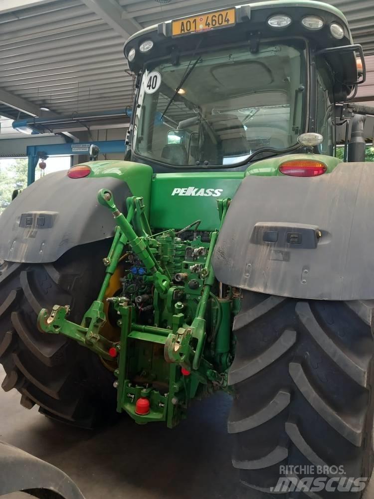 John Deere 7310 R トラクター