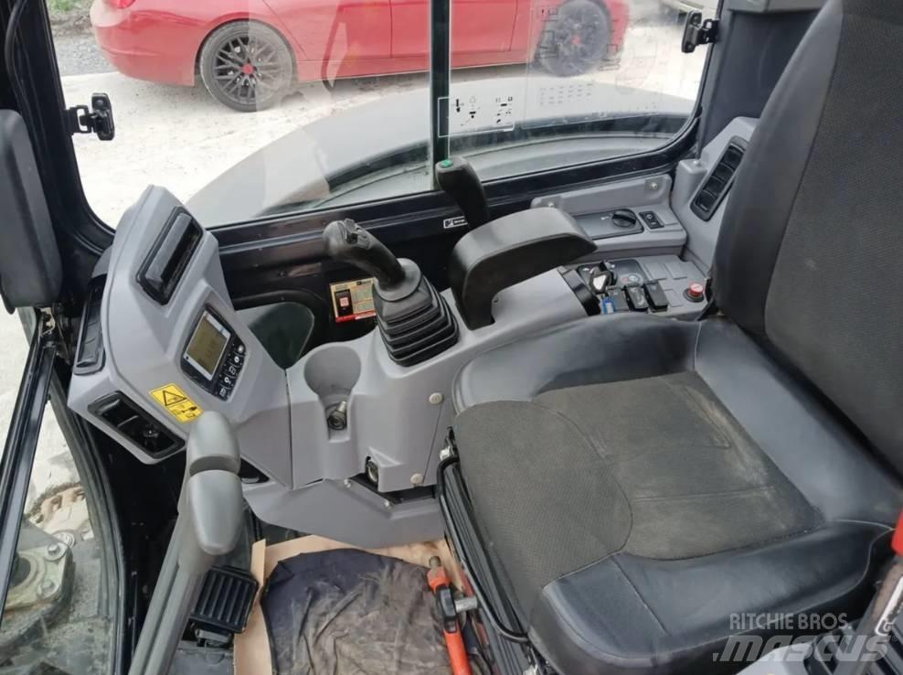Kubota U 48-4 ミニ油圧ショベル 7t以下（ミニユンボ・ミニディガー）
