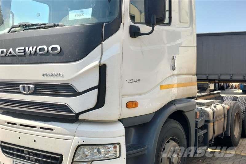 Daewoo KL3TX その他トラック