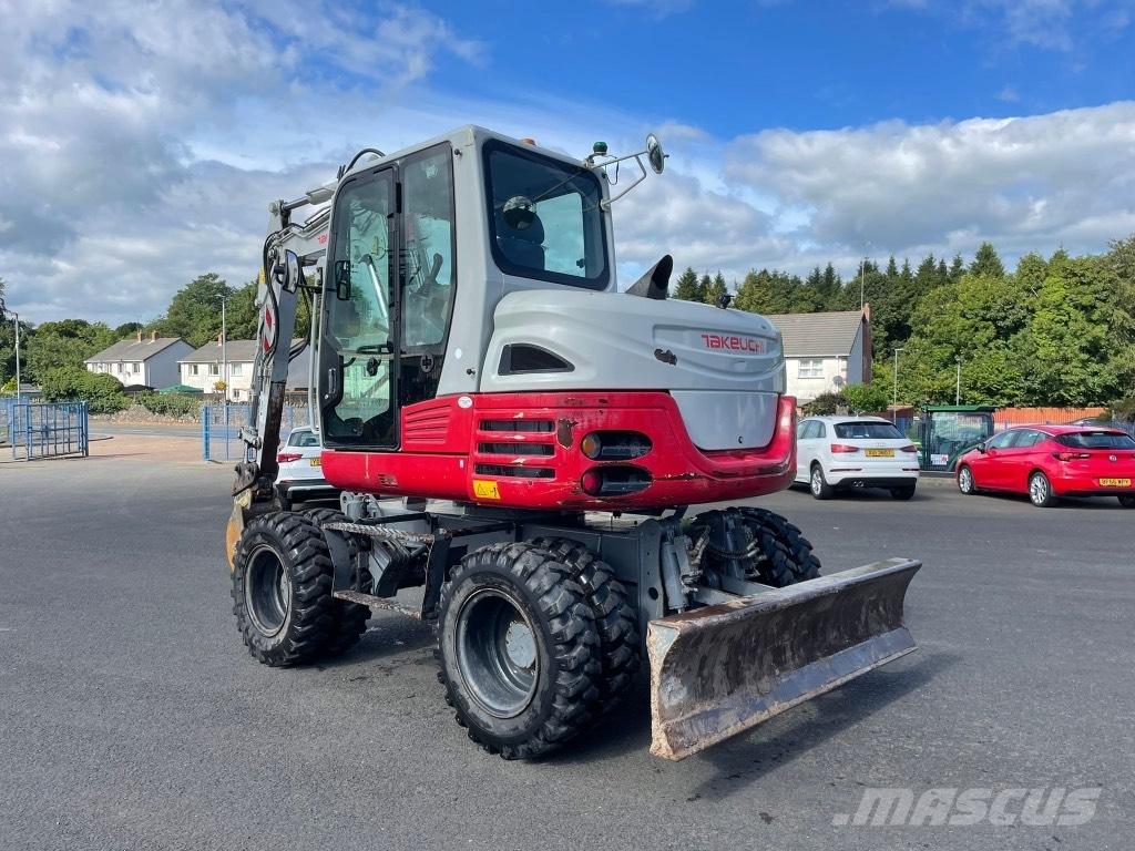 Takeuchi TB295W ホイール式油圧ショベル（パワーショベル・ユンボ・バックホー）