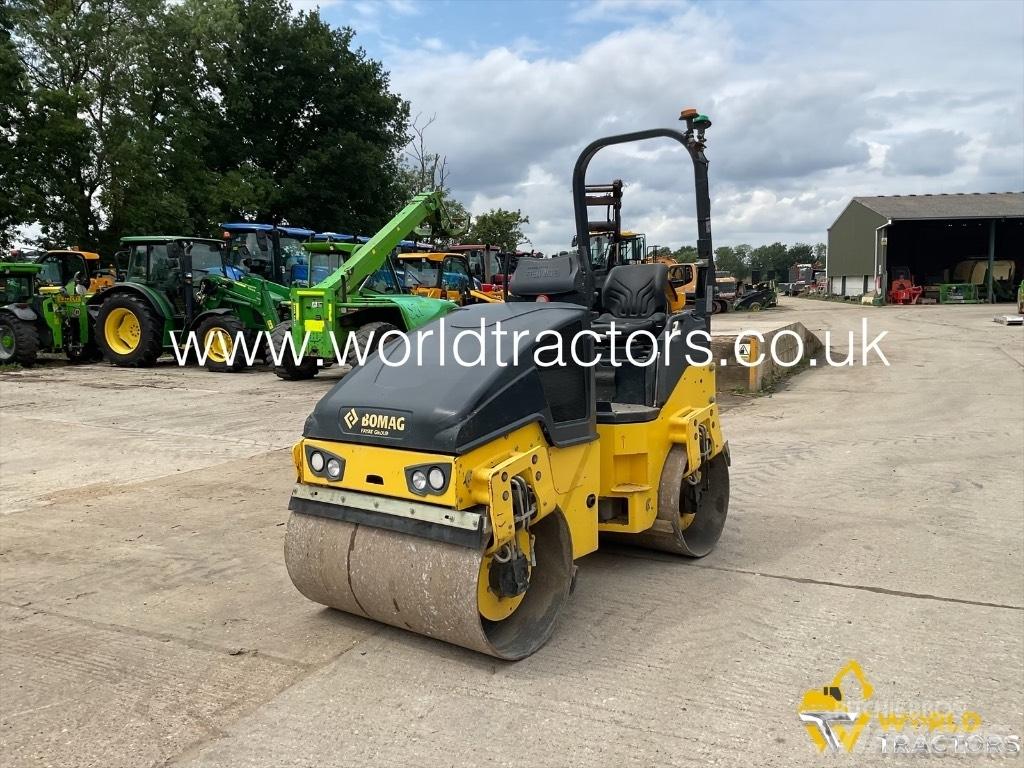 Bomag BW 120 コンバインドローラ