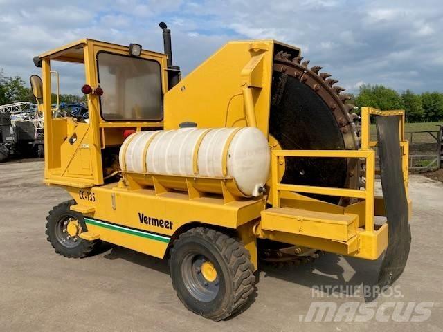 Vermeer CC135 トレンチャー