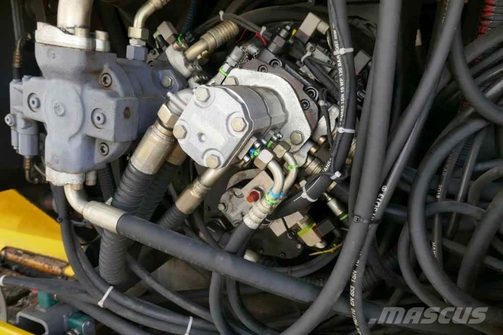Volvo ABG 7820 アスファルトフィニッシャ