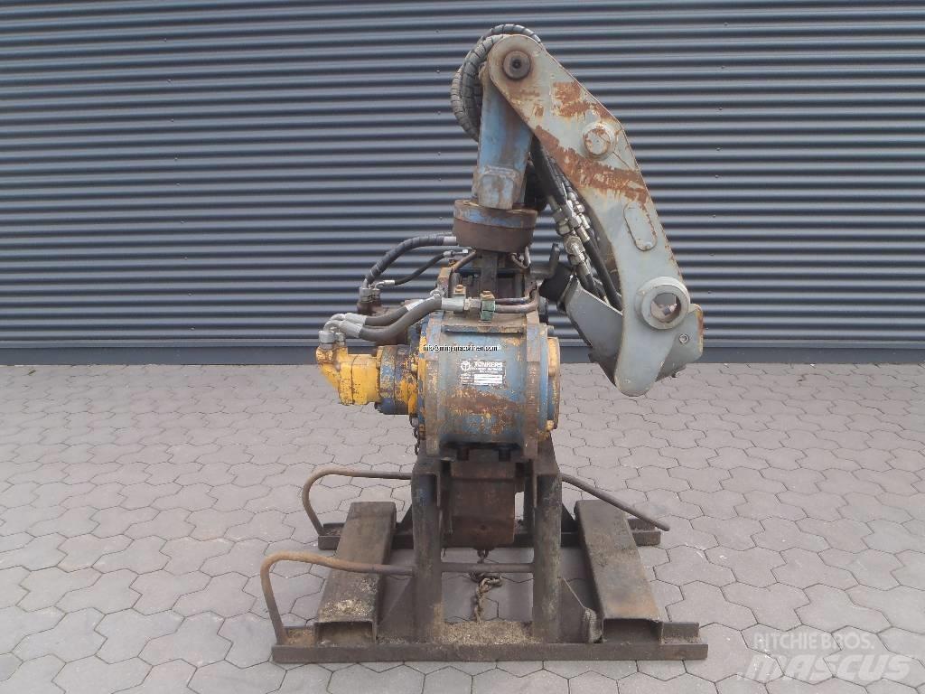  Tünkers 24/30 HVB 杭打ち機