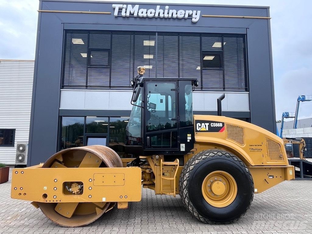 CAT CS66B 振動ローラ