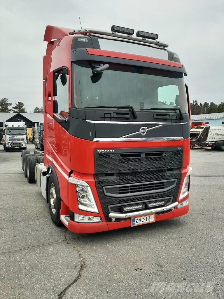 Volvo FH 13 キャブ付きシャーシ