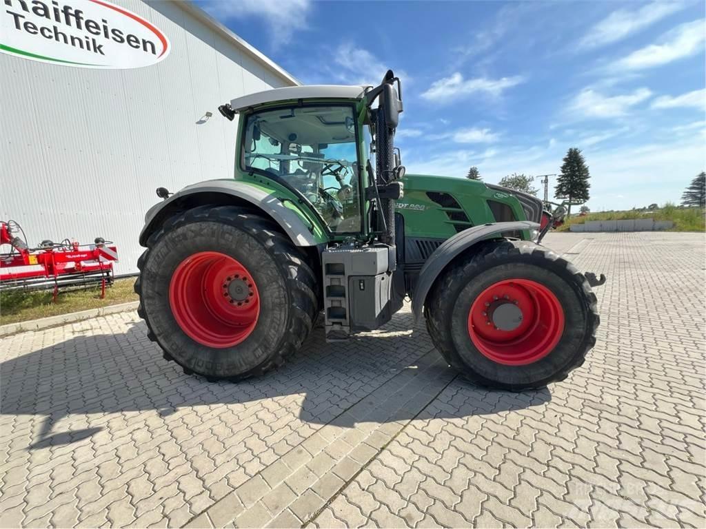 Fendt 828 Vario トラクター