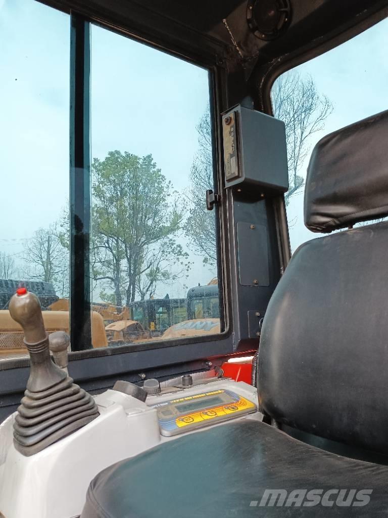 Kubota U 48-4 ミニ油圧ショベル 7t以下（ミニユンボ・ミニディガー）