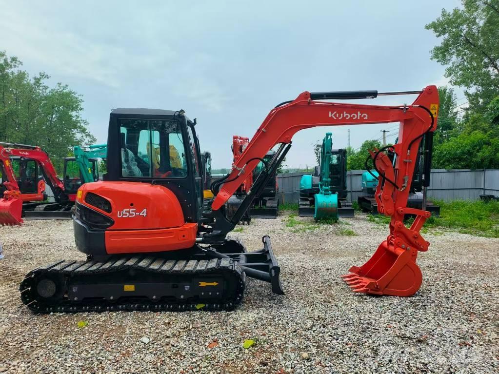 Kubota U 55-4 ミニ油圧ショベル 7t以下（ミニユンボ・ミニディガー）