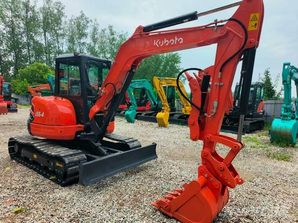 Kubota U 55-4 ミニ油圧ショベル 7t以下（ミニユンボ・ミニディガー）