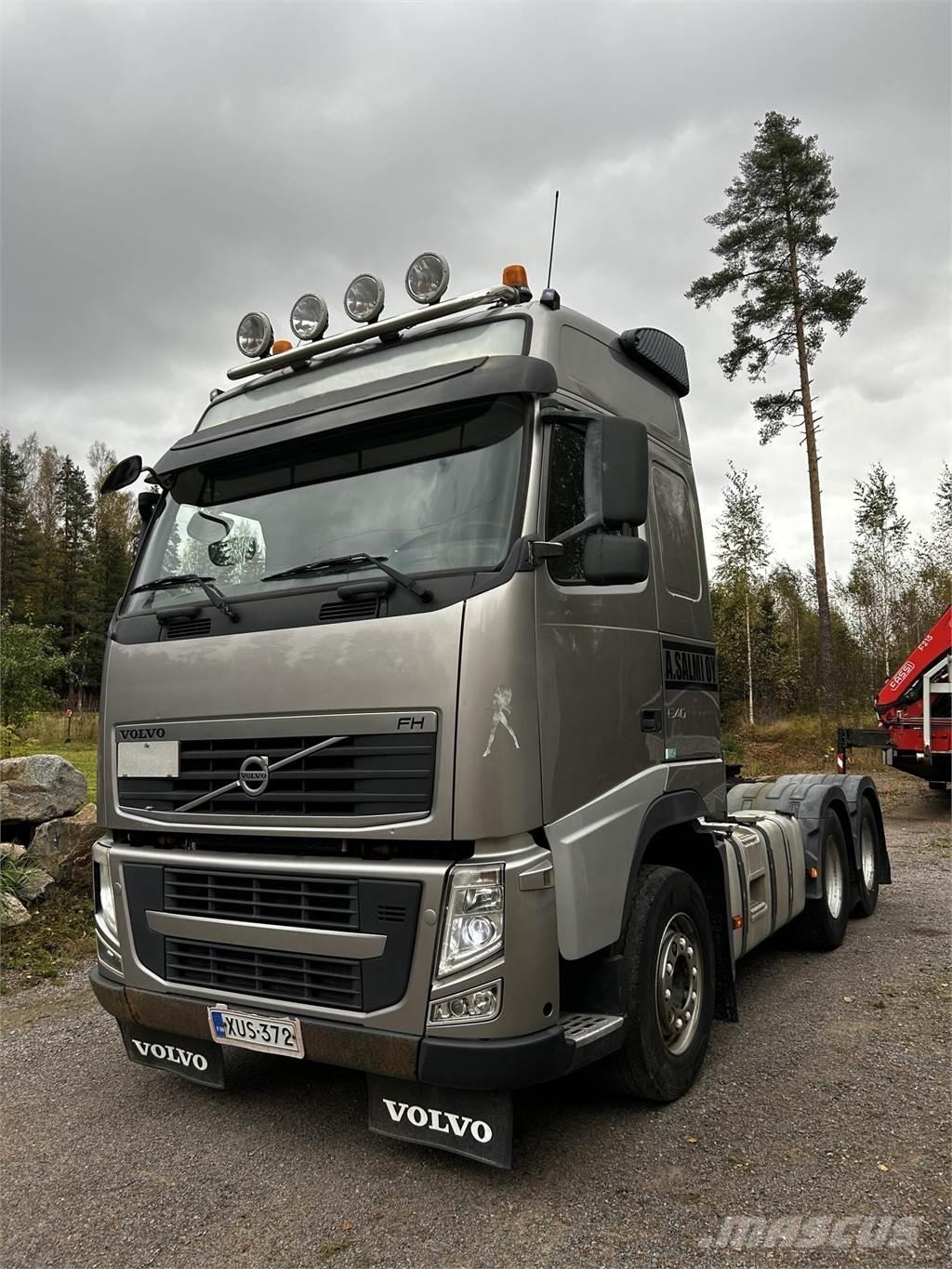 Volvo FH D13 6X4 中古トラクターヘッド | トレーラーヘッド