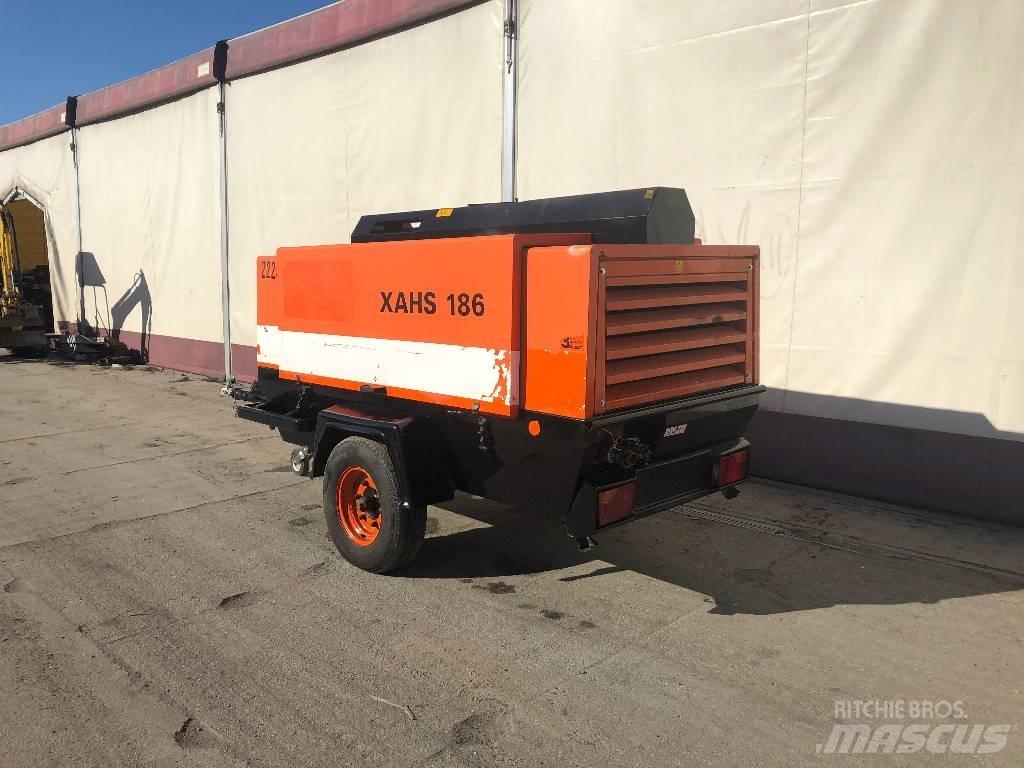 Atlas Copco XAHS 186 コンプレッサー