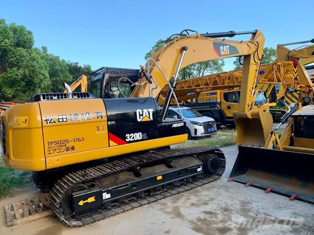 CAT 320 D 大型油圧ショベル12t以上（パワーショベル・ユンボ）