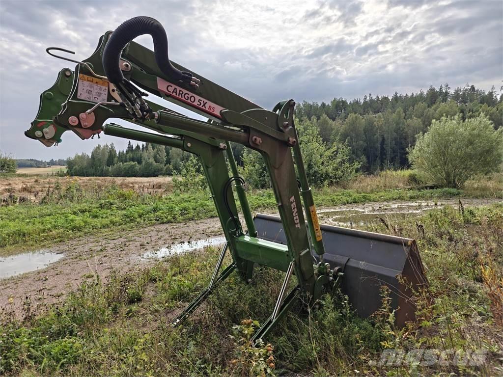 Fendt 718 Gen6 トラクター