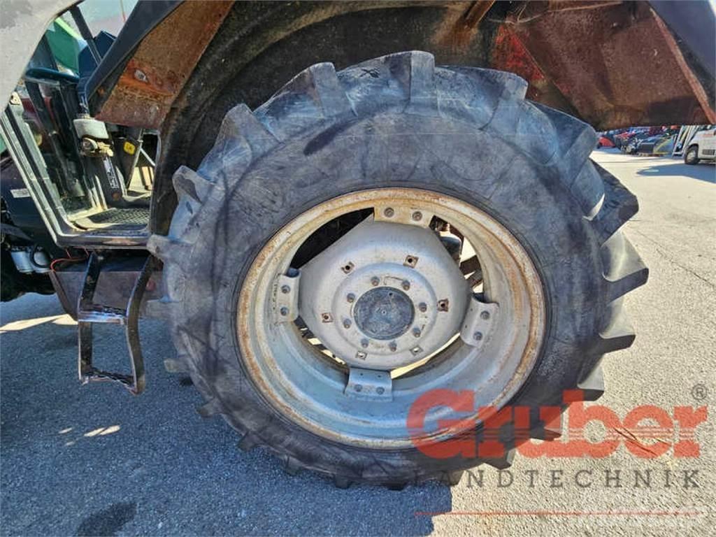 Case IH 844 XL トラクター