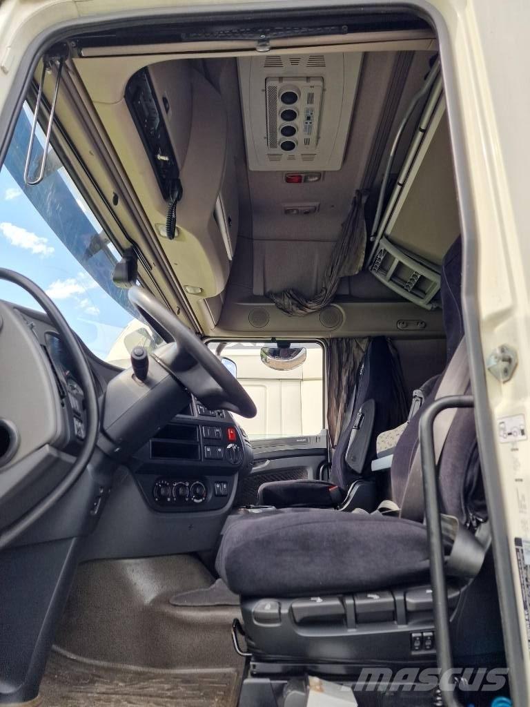 DAF XF 106.460 SSC 中古トラクターヘッド | トレーラーヘッド