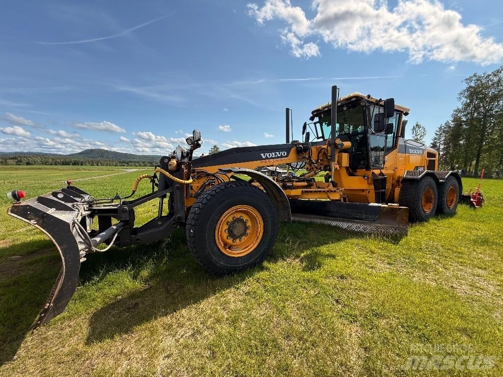 Volvo G946B モーターグレーダー
