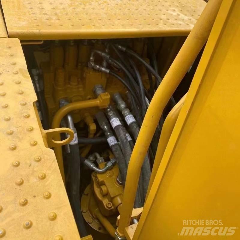 CAT 312 大型油圧ショベル12t以上（パワーショベル・ユンボ）