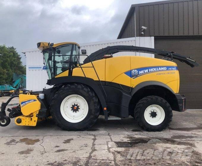 New Holland Fr780 自走式フォレージハーベスター