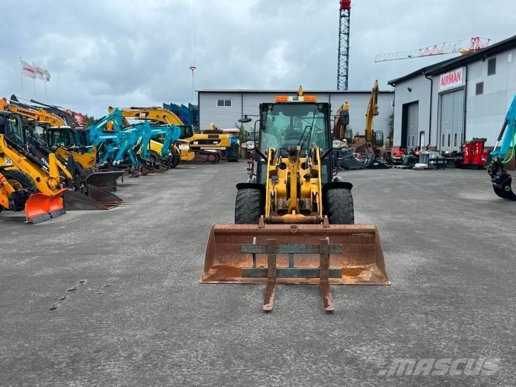 CAT 906 H ホイールローダー・タイヤショベル