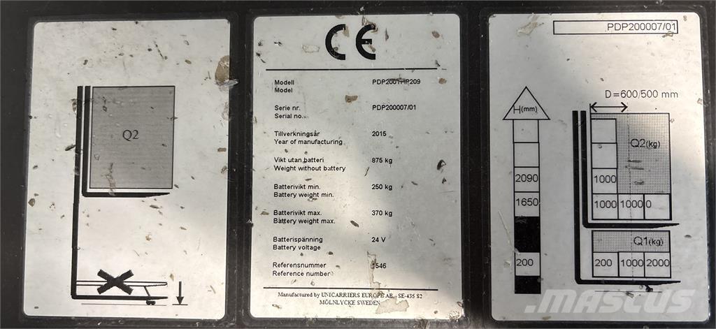 Atlet PDP200 自走式スタッカー