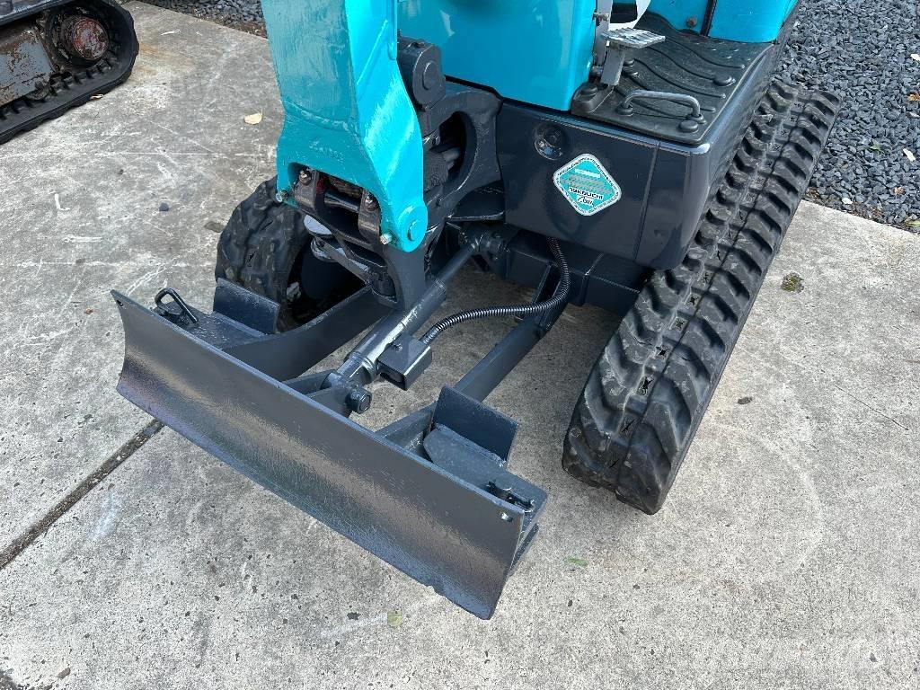 Takeuchi TB 210 ミニ油圧ショベル 7t以下（ミニユンボ・ミニディガー）