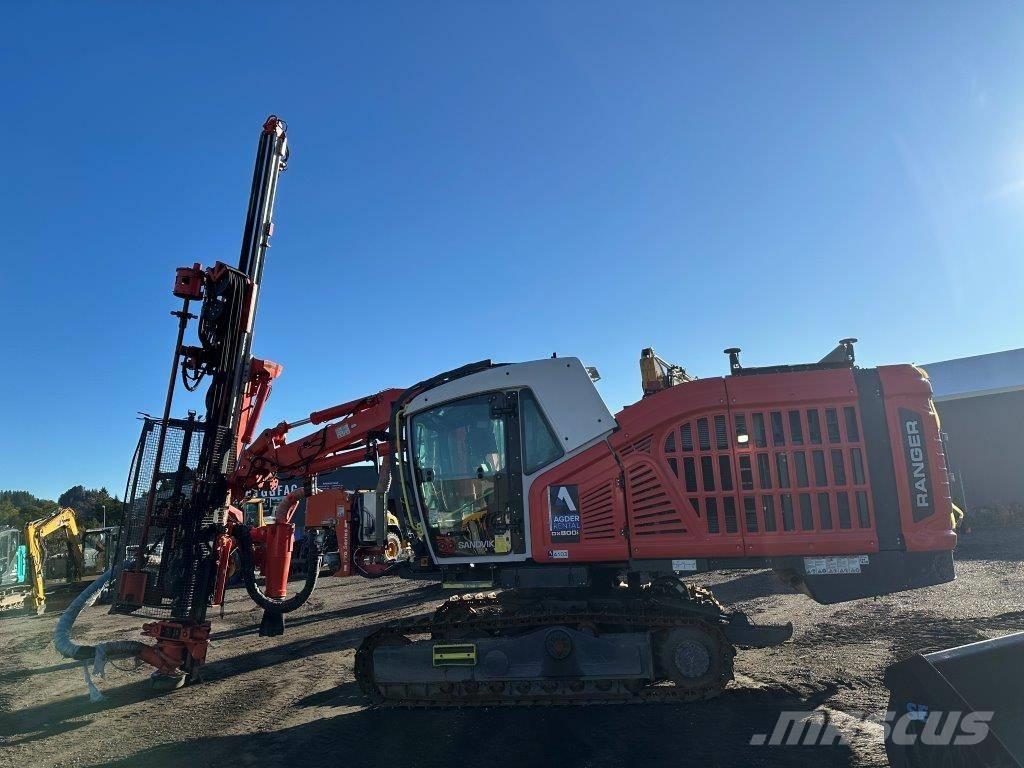 Sandvik DX 800I サーフェイスドリルリグ