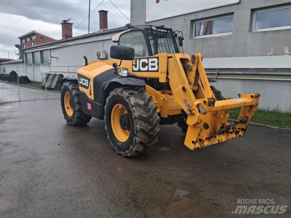 JCB 541-70 Agri Plus 農業用テレハンドラー