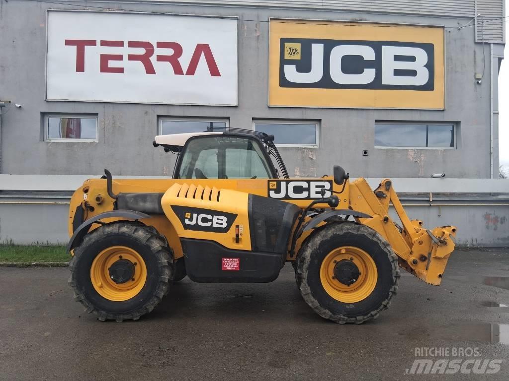 JCB 541-70 Agri Plus 農業用テレハンドラー