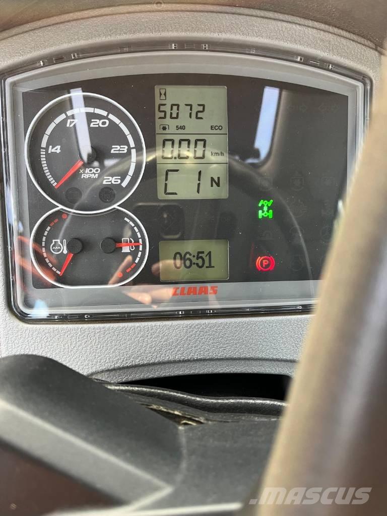 CLAAS Arion 640 CIS トラクター