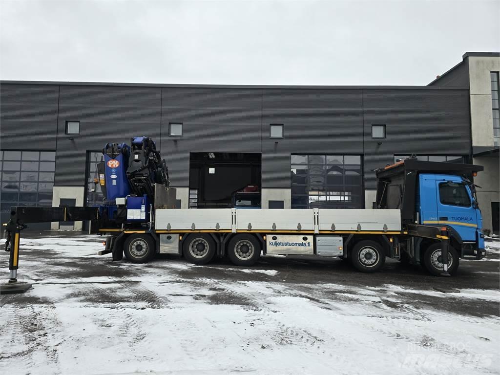 Volvo FMX 540 クレーントラック、ユニック車