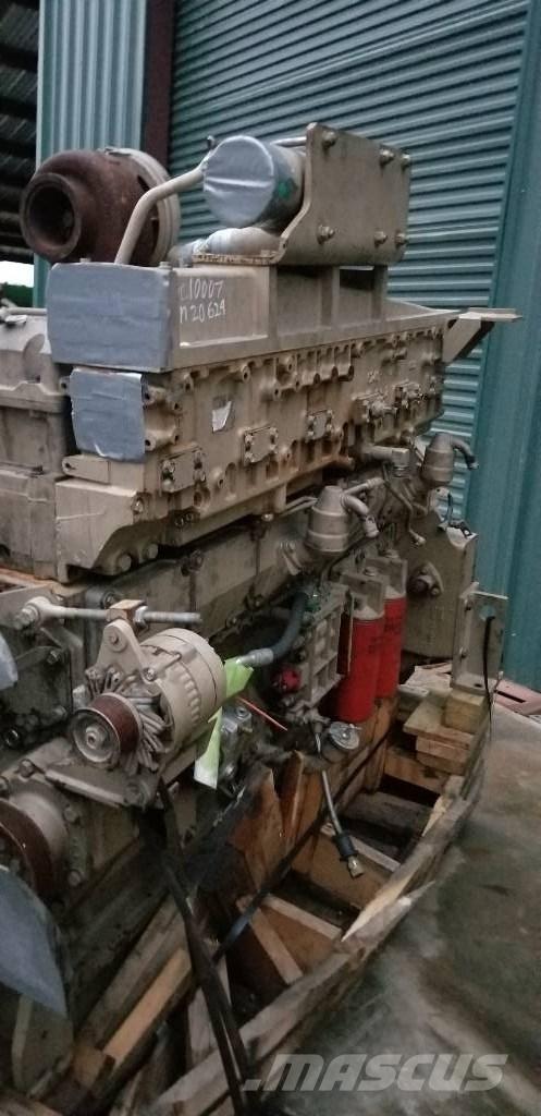 Cummins QSK23 エンジン
