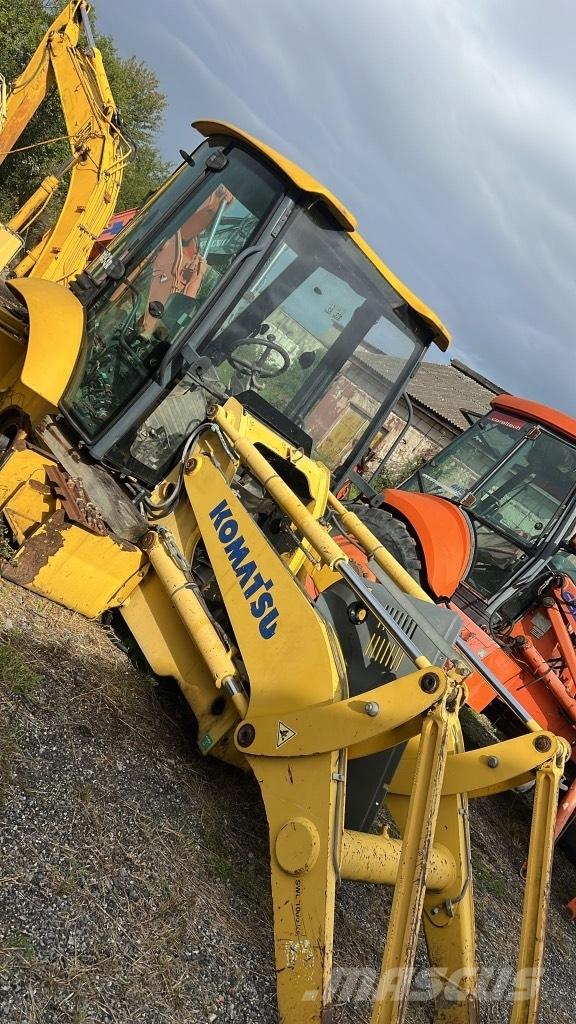 Komatsu WB 93 R ブレーキ