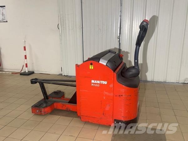 Manitou TI30 RH SP 自走式スタッカー
